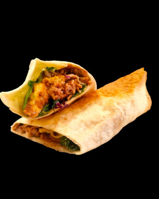 ПЕЧЕНА ТОРТИЛА С ПИЛЕШКО И ЗЕЛЕНЧУЦИ